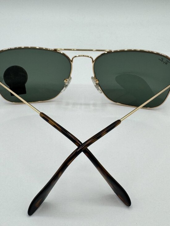 Ray-Ban RB3136 181 Caravan Sunglasses Gold Frame with Green G-15 Lens main image 5